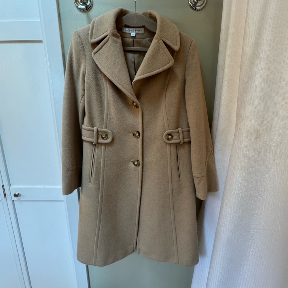Larry Levine Elegant Tan Pea Coat